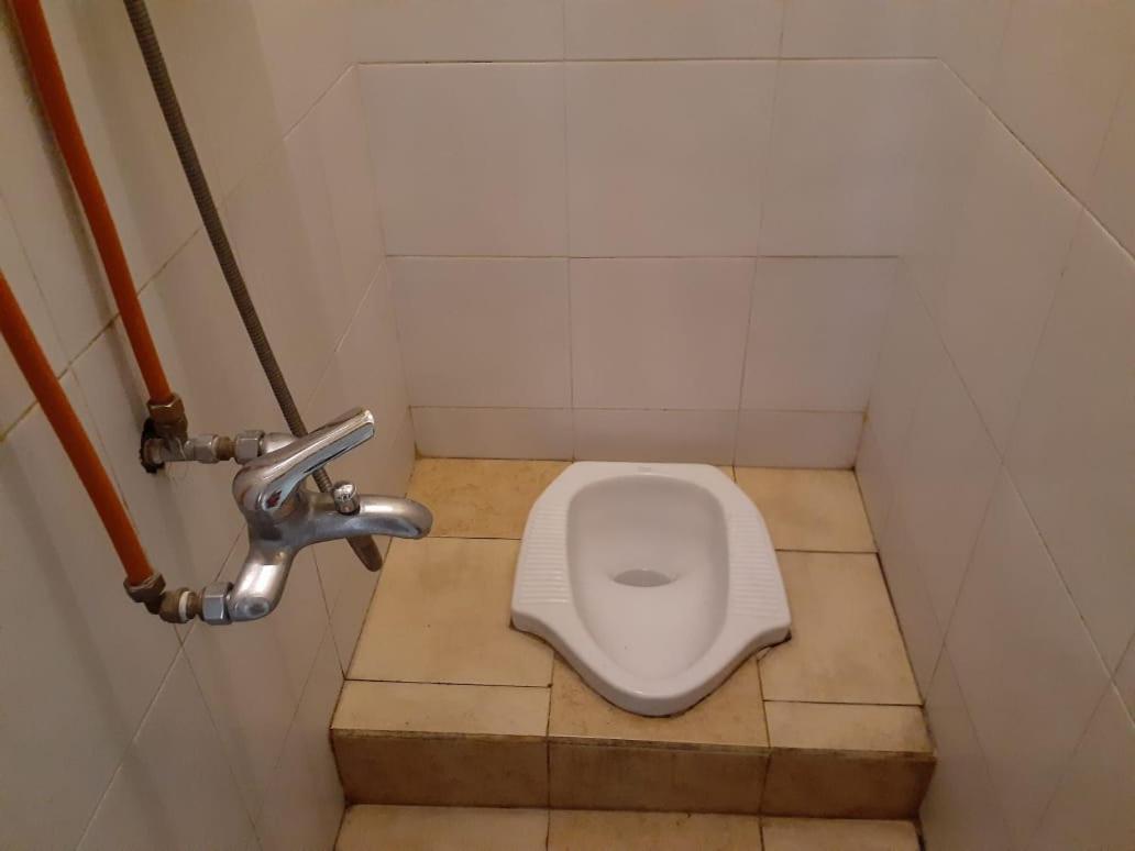 Kost Carmelia Syariah Baranangsiang Bogor Hotel Quarto foto