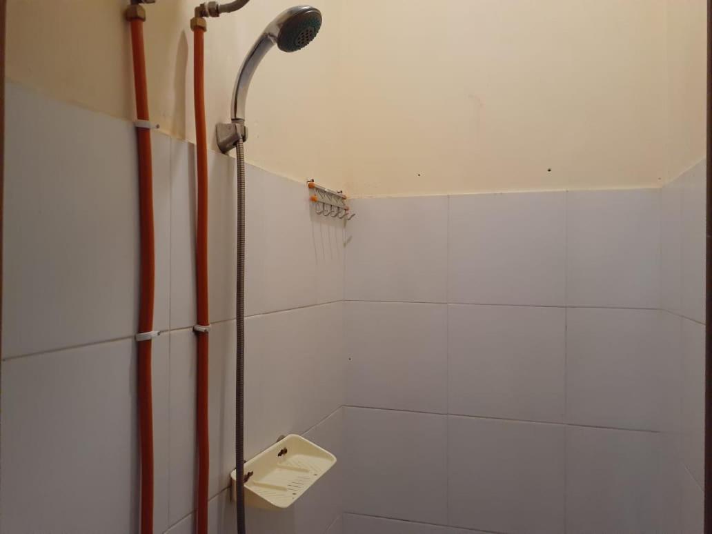 Kost Carmelia Syariah Baranangsiang Bogor Hotel Quarto foto