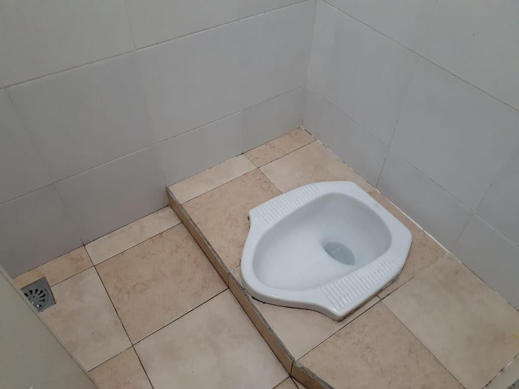Kost Carmelia Syariah Baranangsiang Bogor Hotel Quarto foto